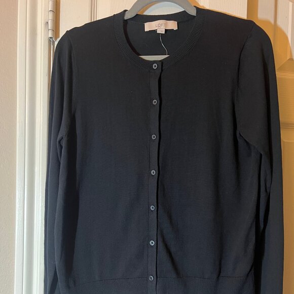 NWT Women's Loft Black Button Up Cardigan - Size Medium - Picture 1 of 2